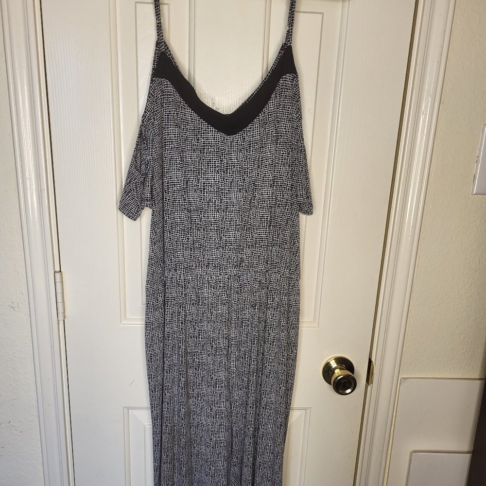 Simply Styled Jumpsuit shortened sleeves size L